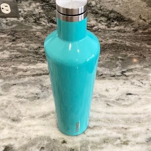 Like-new Corkcicle 25oz canteen